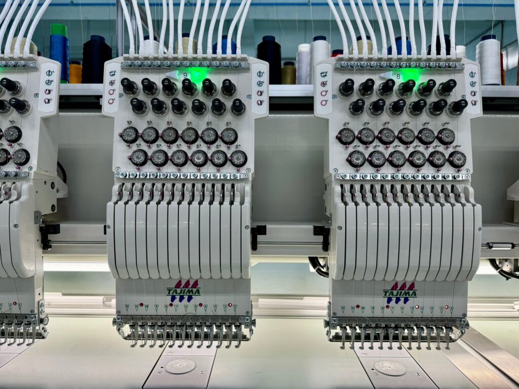 Tajima-Stickmaschine